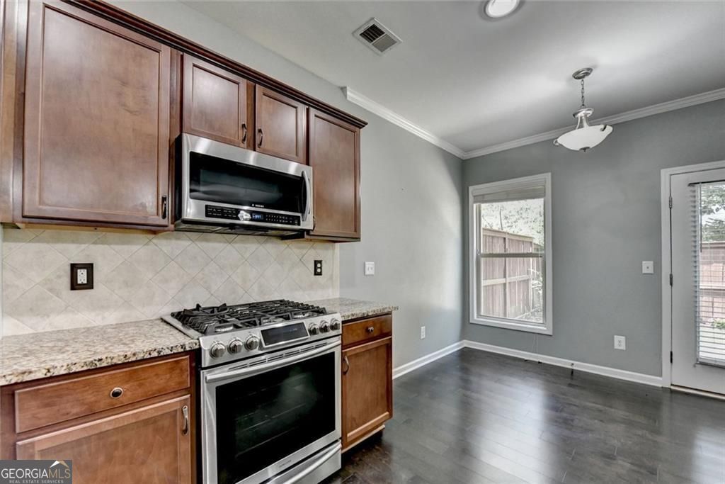 1570 Winshire Cove Alpharetta GA 30004