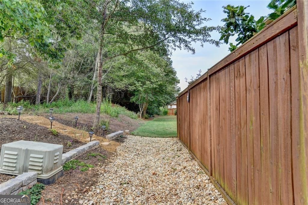1570 Winshire Cove Alpharetta GA 30004