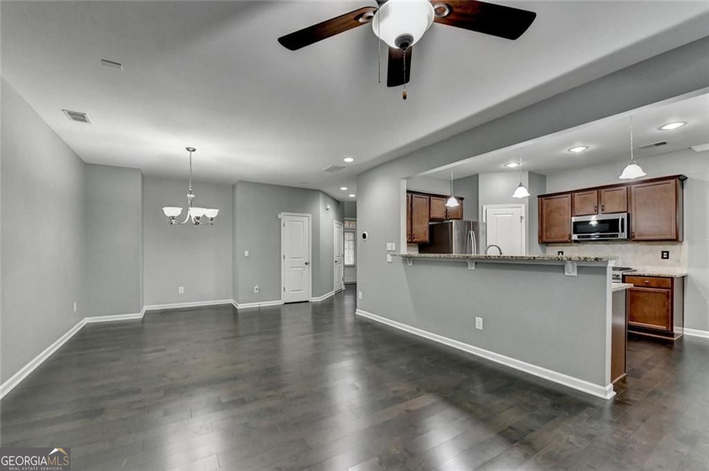 1570 Winshire Cove Alpharetta GA 30004