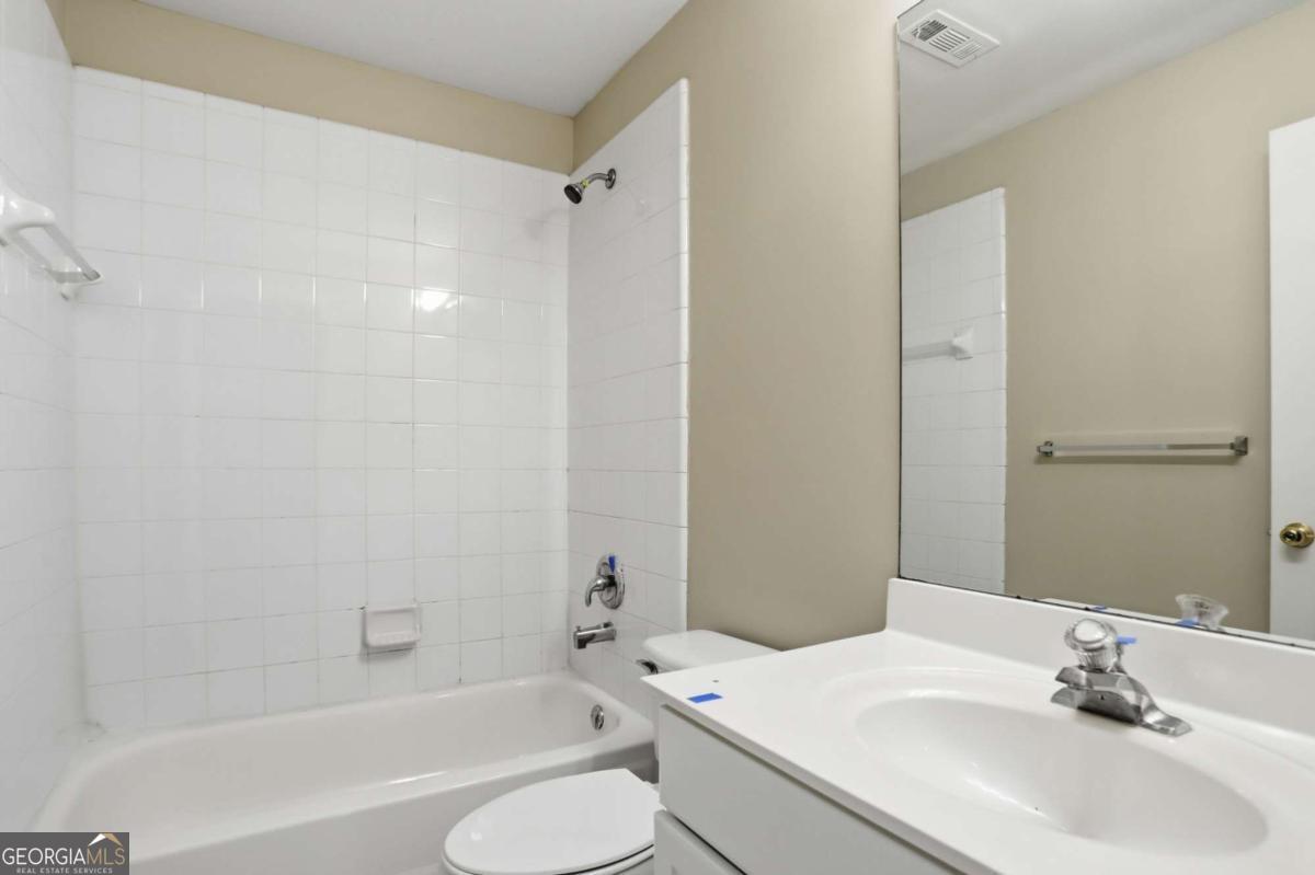 2923 Misty Rock Cove Dacula GA 30019