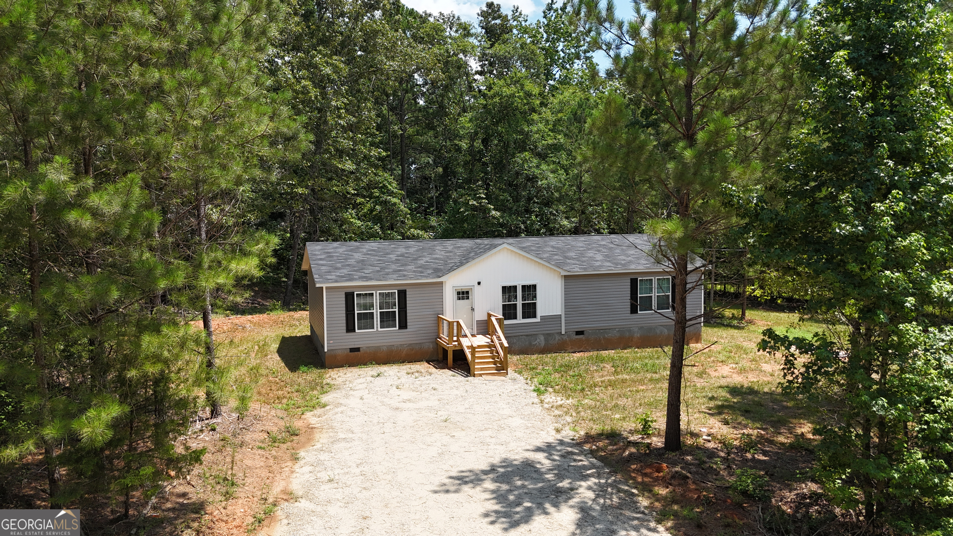2126 Amberly Road Elberton GA 30635