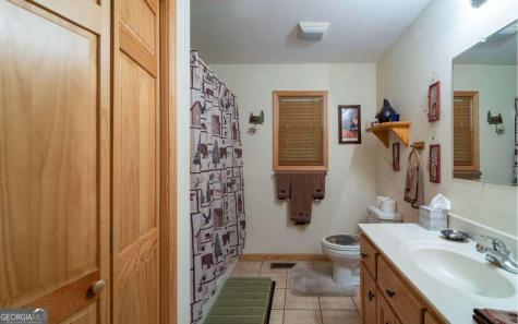 139 Gladys Lane Young Harris GA 30582