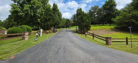 139 Gladys Lane Young Harris GA 30582