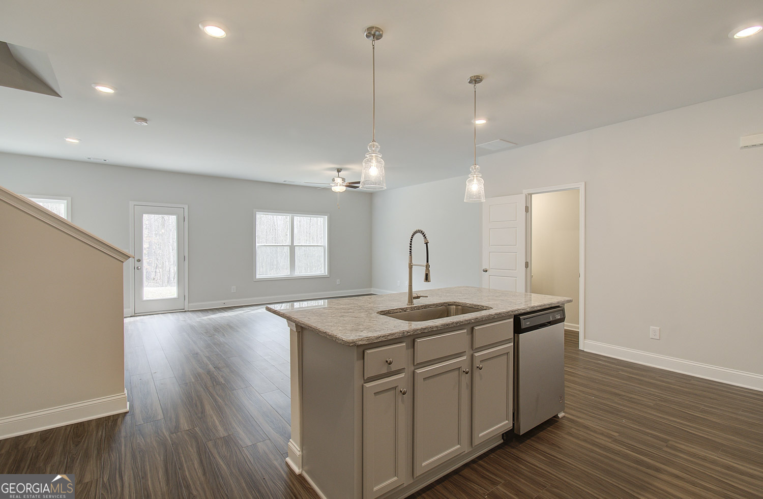 95 Avian Way Auburn GA 30011