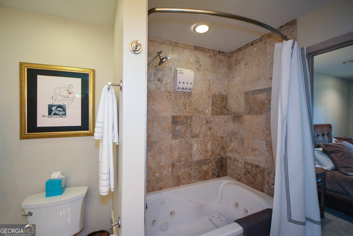 3259 Clairmont North NE Brookhaven GA 30329