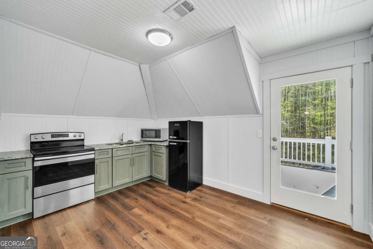 174 Golden Springs Drive Jasper GA 30143