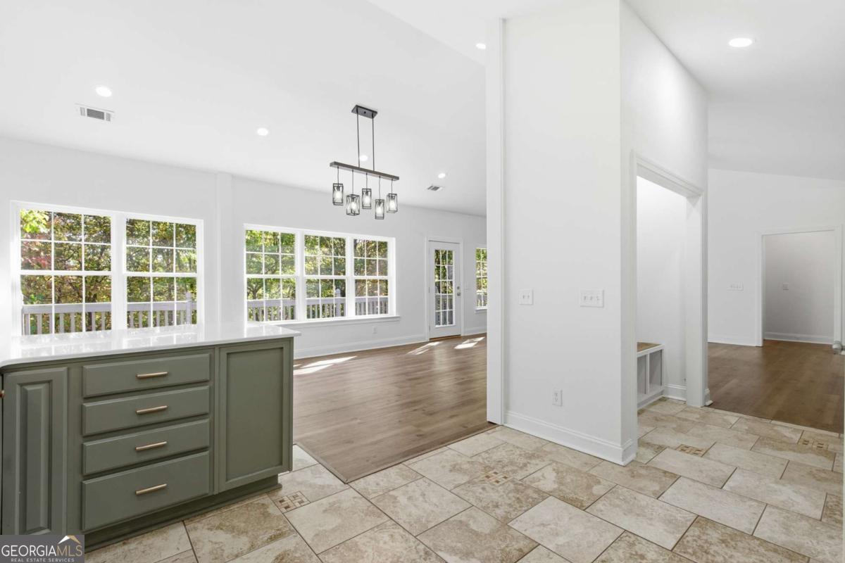 622 Spring Crest Road Cleveland GA 30528
