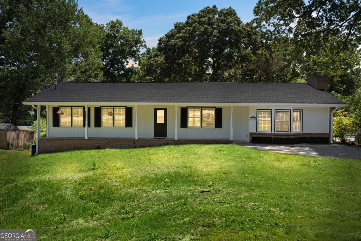 865 Old Tucker Road Stone Mountain GA 30087