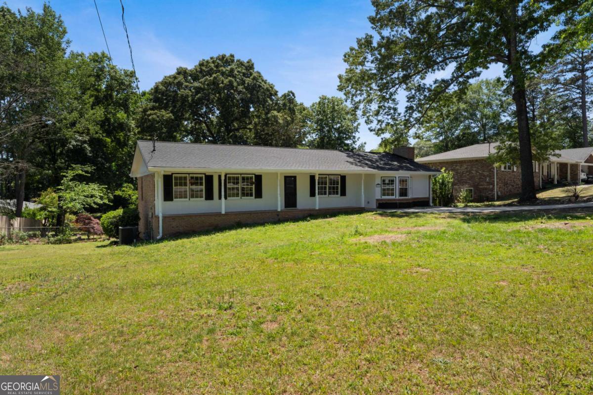 865 Old Tucker Road Stone Mountain GA 30087