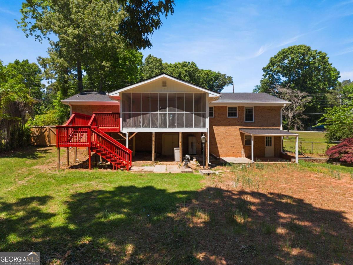 865 Old Tucker Road Stone Mountain GA 30087