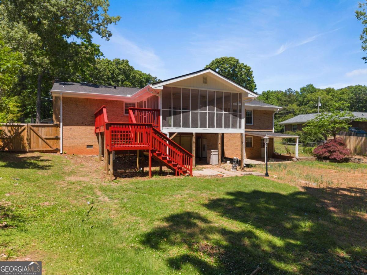 865 Old Tucker Road Stone Mountain GA 30087