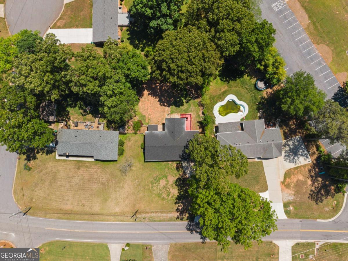 865 Old Tucker Road Stone Mountain GA 30087