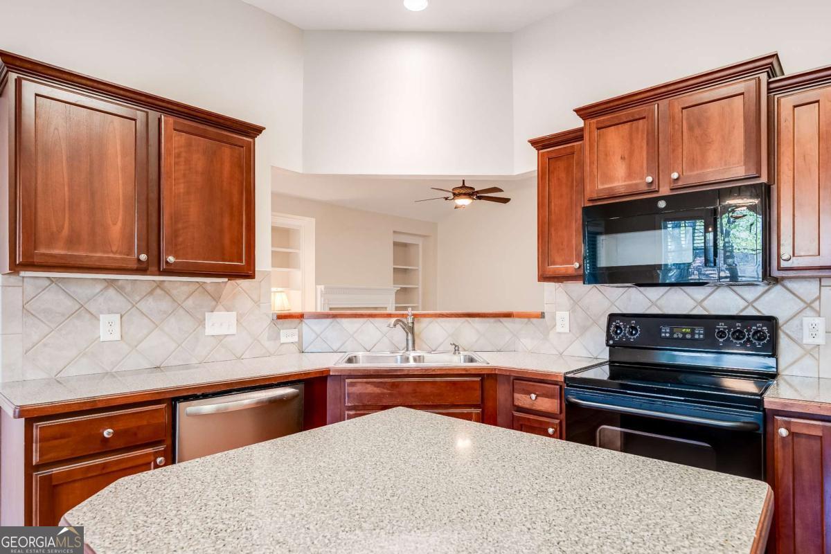 2126 Benchmark Drive Snellville GA 30078