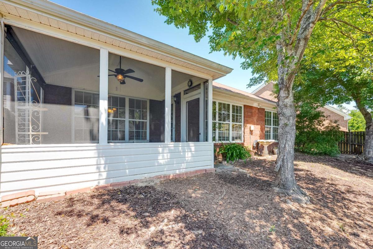 2126 Benchmark Drive Snellville GA 30078