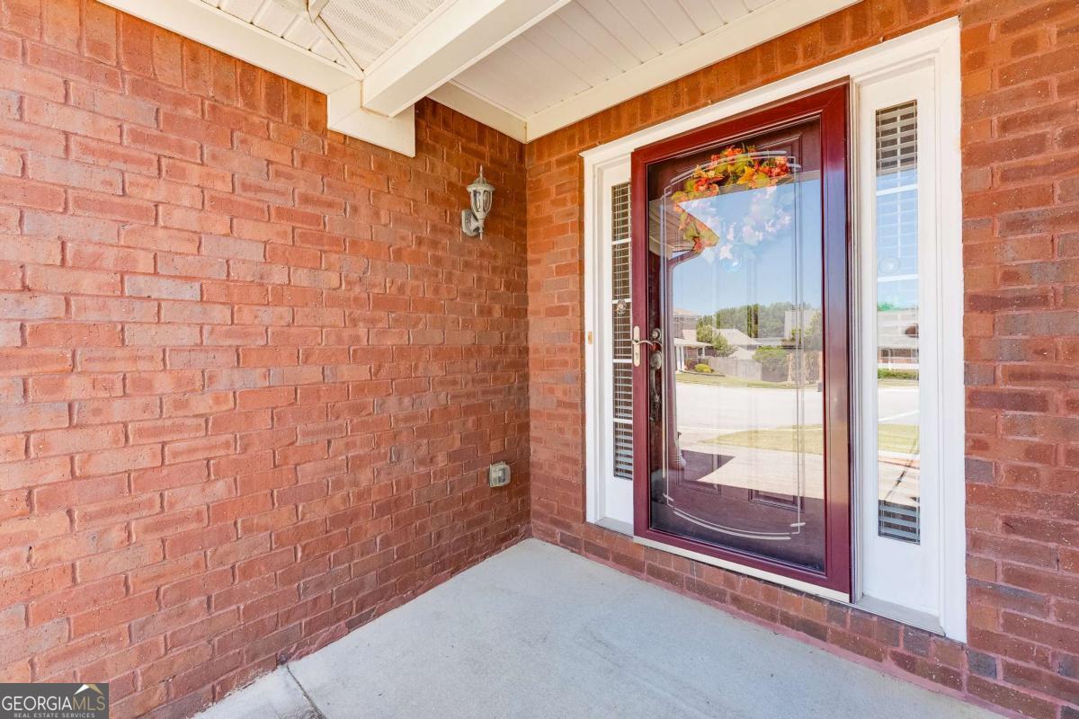 2126 Benchmark Drive Snellville GA 30078