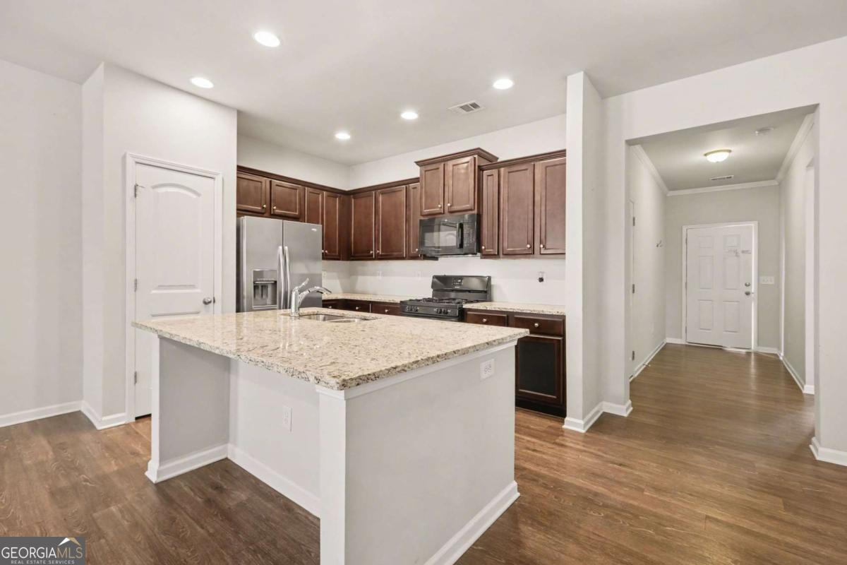 408 Rockview Drive Canton GA 30114