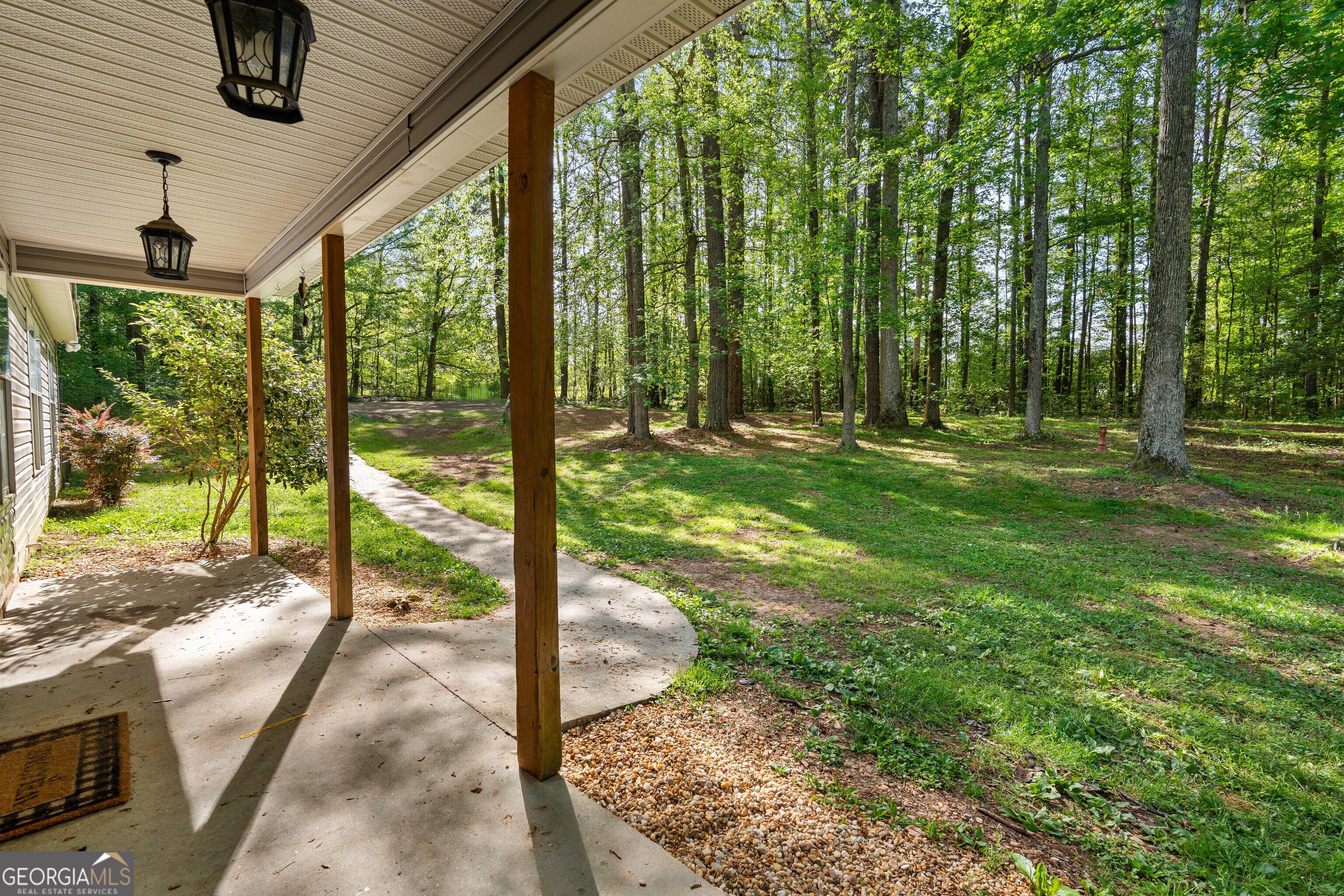 6094 Old Zebulon Road Concord GA 30206