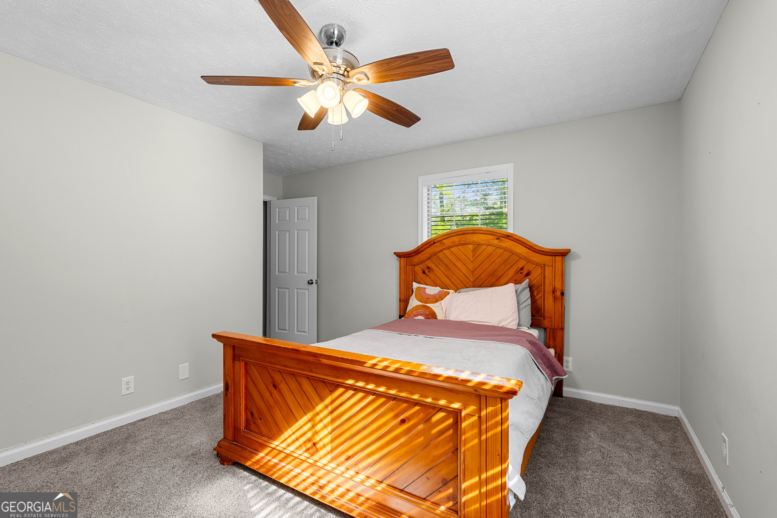 6094 Old Zebulon Road Concord GA 30206