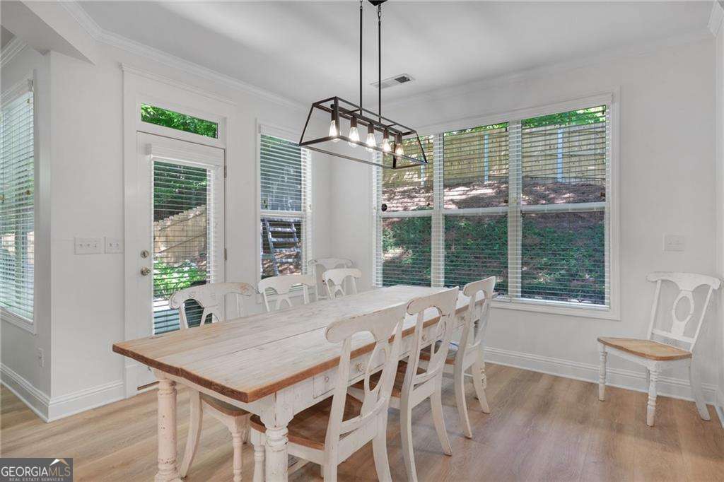 1933 Brantley Walk Lane NW Atlanta GA 30318