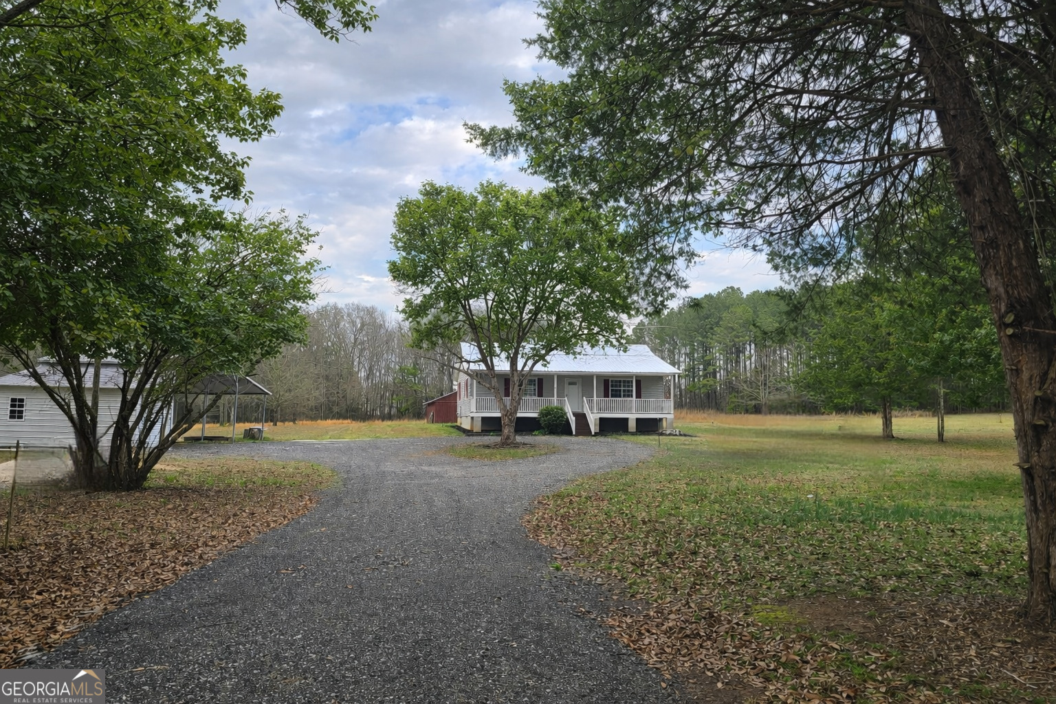 3255 Alvaton Road Gay GA 30218