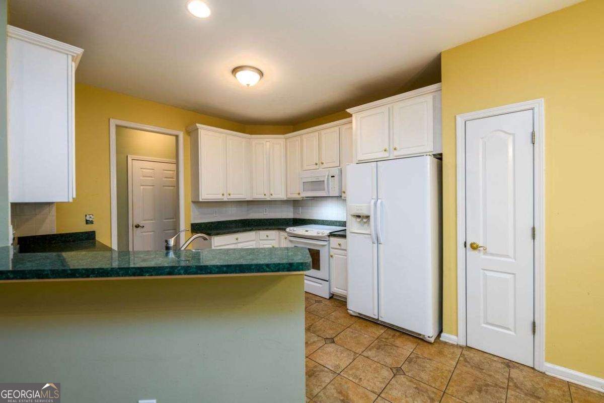 2430 Harbin Springs Cove Dacula GA 30019