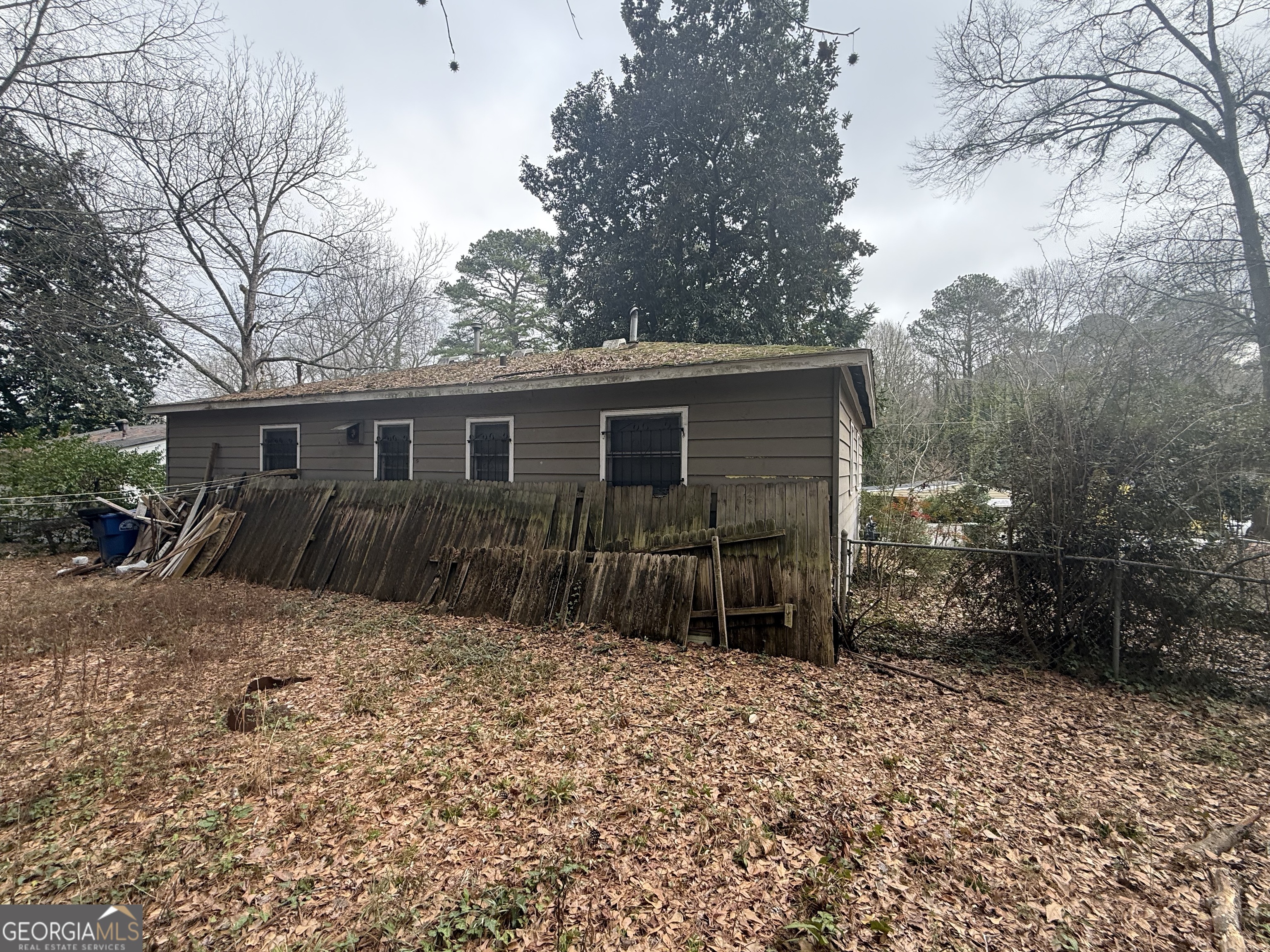 734 Alfred Road NW Atlanta GA 30331