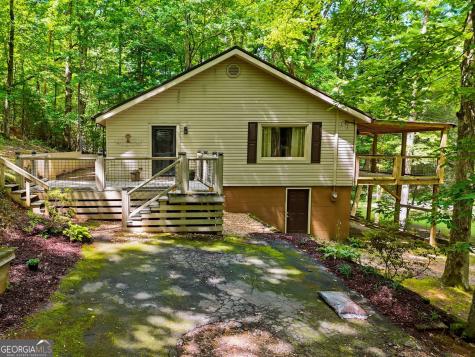 629 Goose Island Road Cherry Log GA 30522