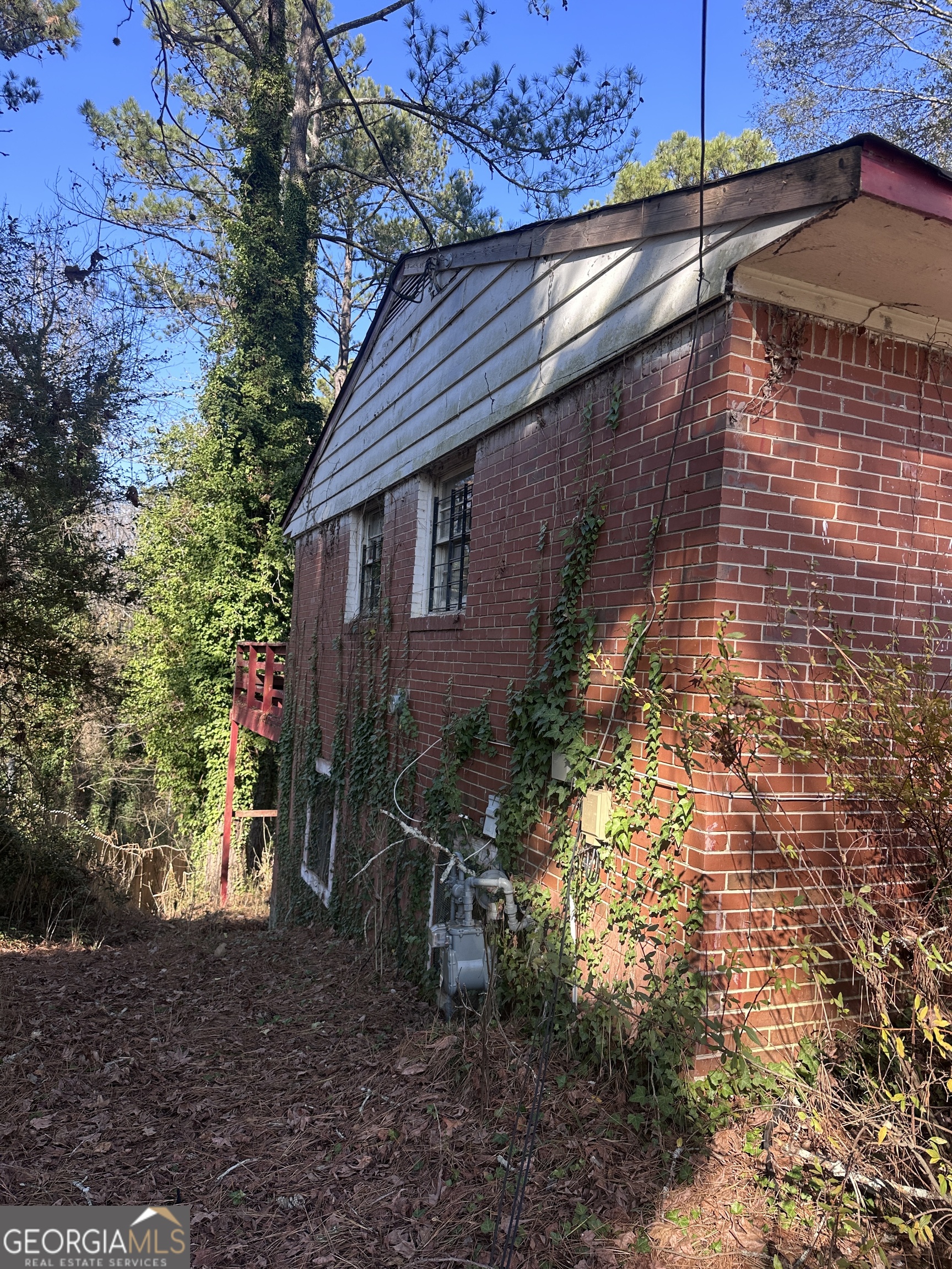 4245 Utoy Court SW Atlanta GA 30331