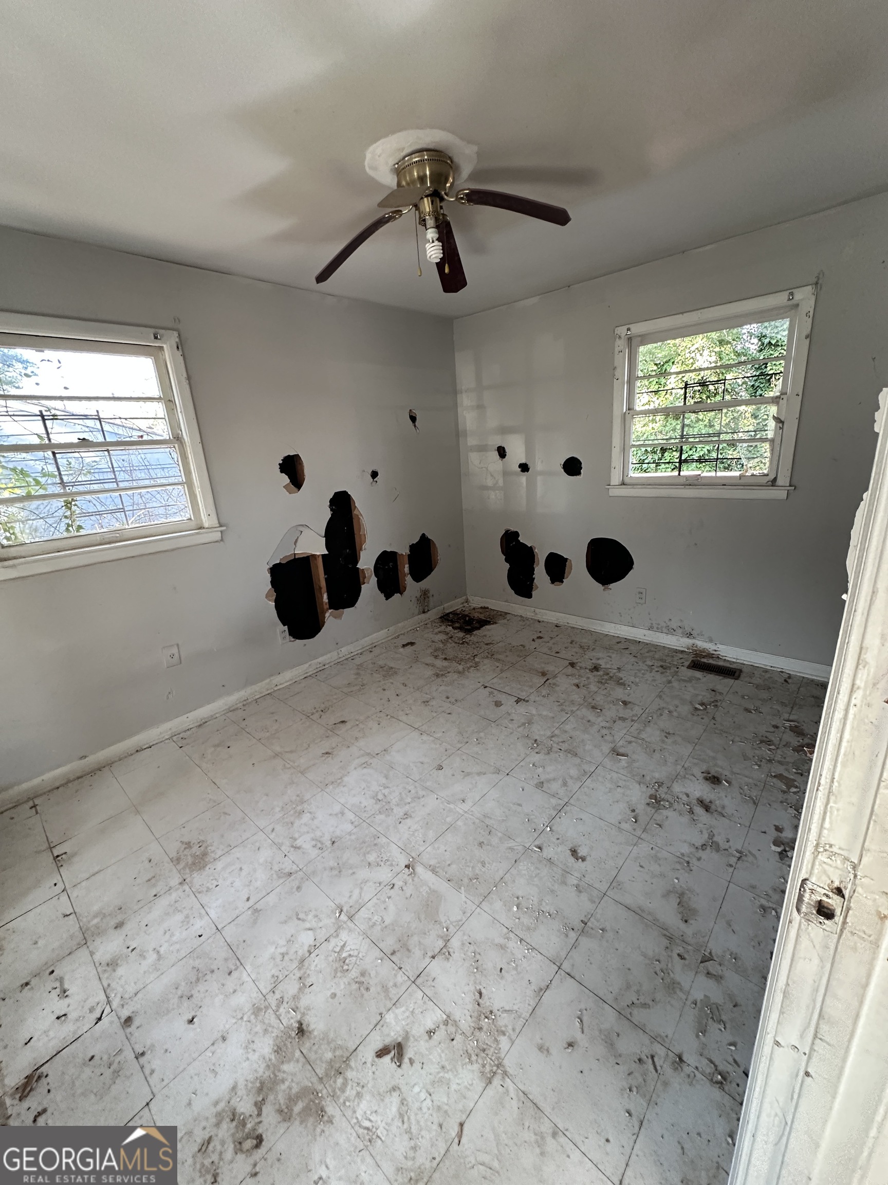 4245 Utoy Court SW Atlanta GA 30331