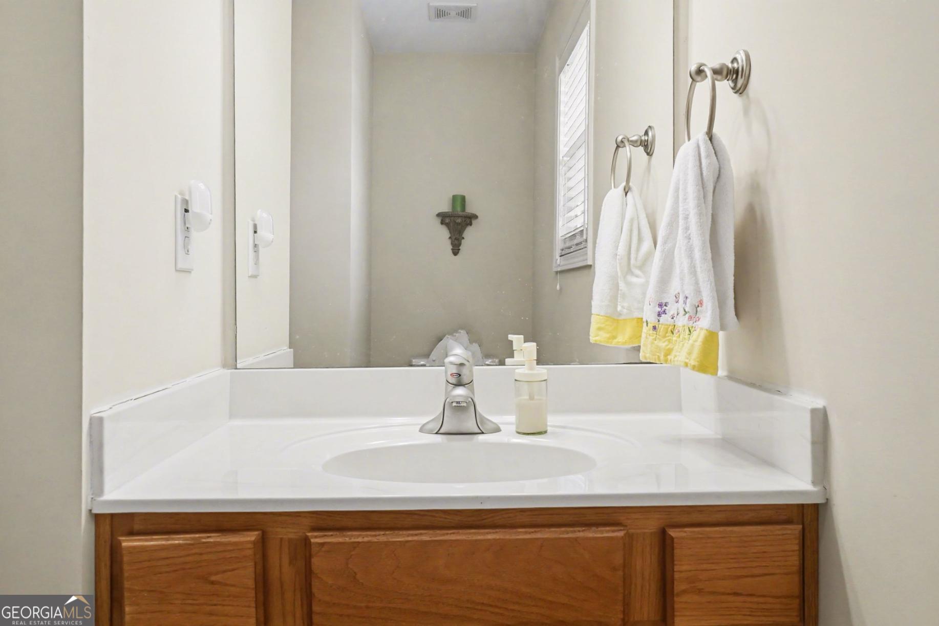 228 Derby Court Acworth GA 30102