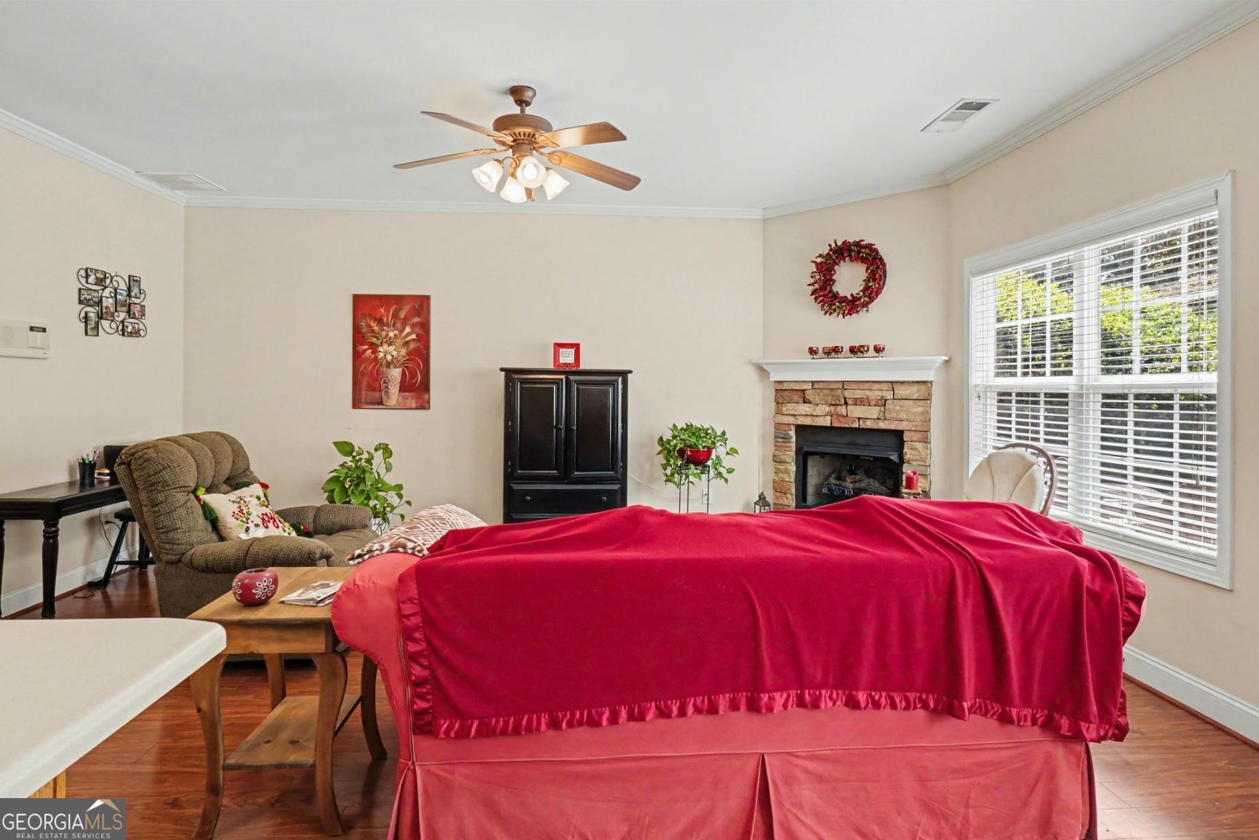 228 Derby Court Acworth GA 30102