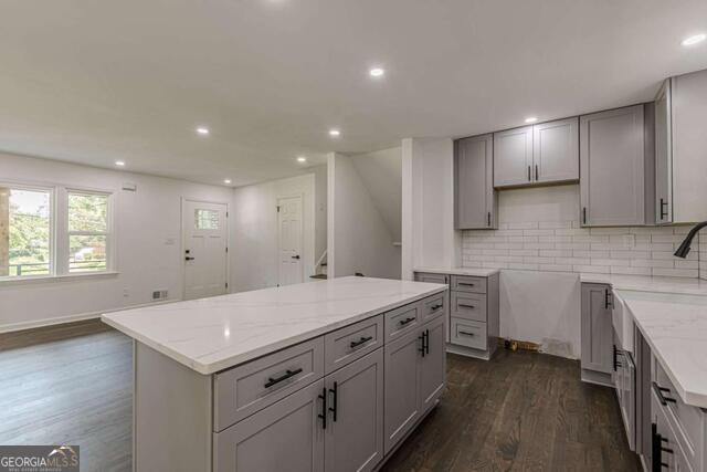 2352 Glendale Drive Decatur GA 30032