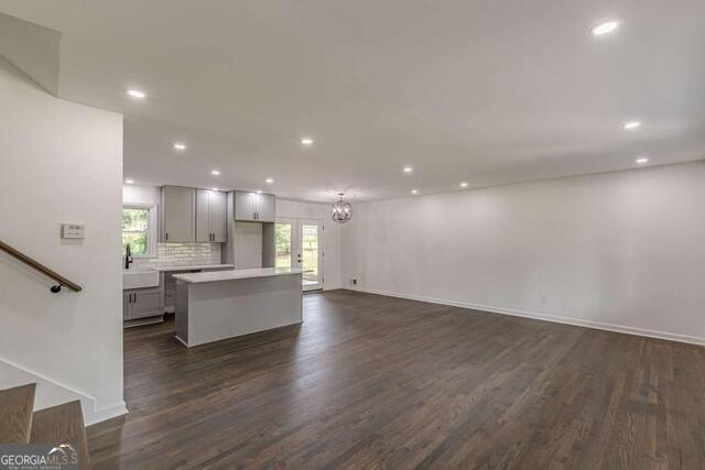 2352 Glendale Drive Decatur GA 30032