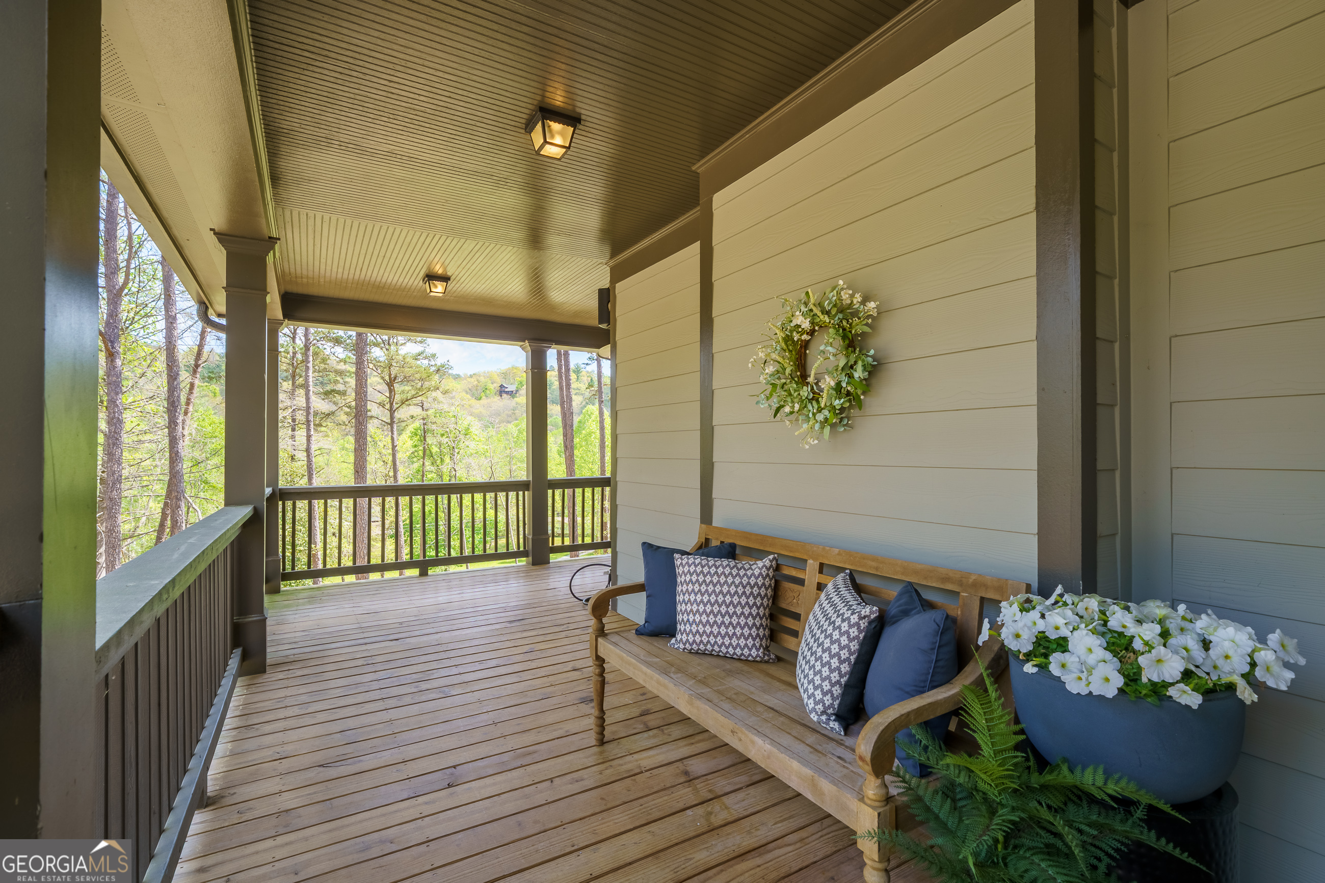 61 Overlook Road Blue Ridge GA 30513