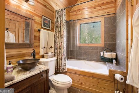 226 Shepherds Walk Morganton GA 30560