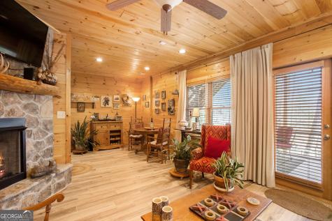 226 Shepherds Walk Morganton GA 30560