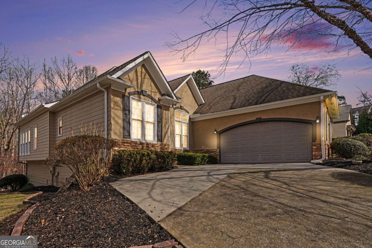 522 Chestnut Walk Canton GA 30114
