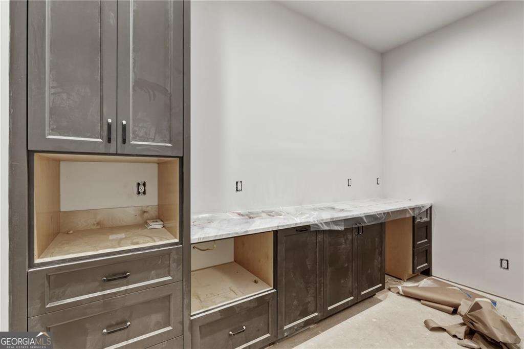 720 Edgewater Trail Atlanta GA 30328
