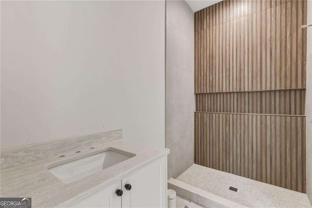 720 Edgewater Trail Atlanta GA 30328