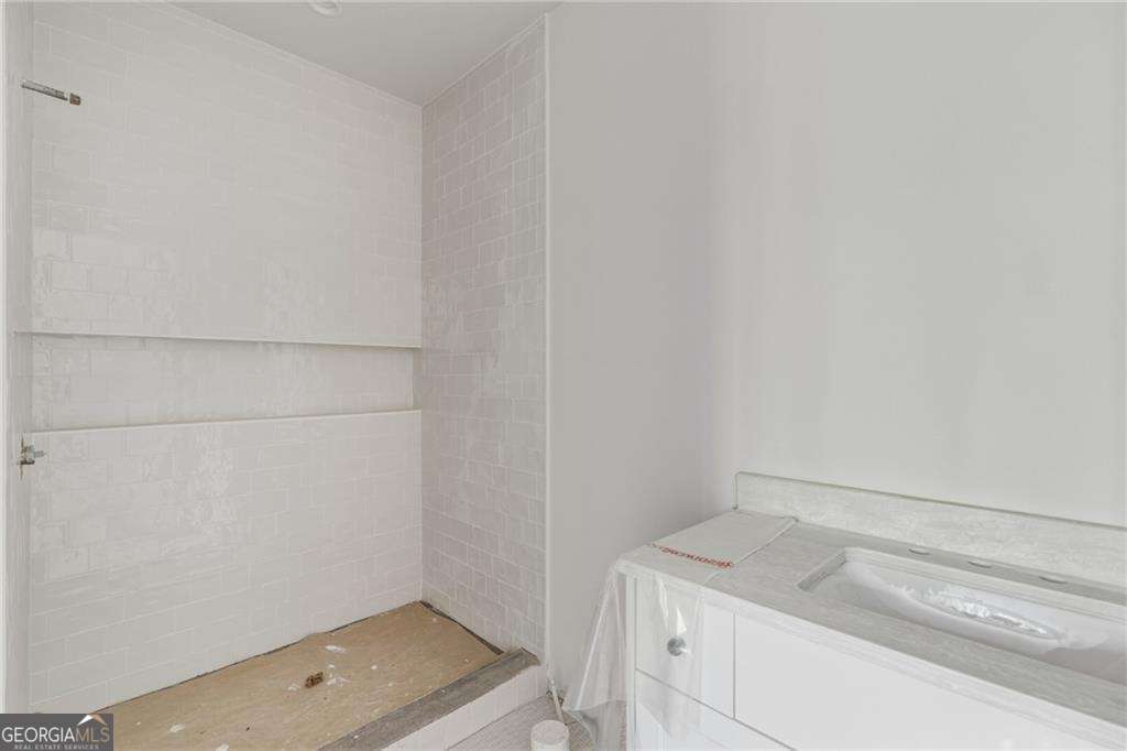 720 Edgewater Trail Atlanta GA 30328