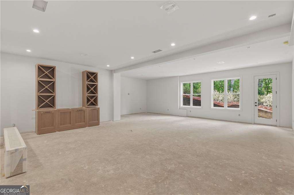 720 Edgewater Trail Atlanta GA 30328