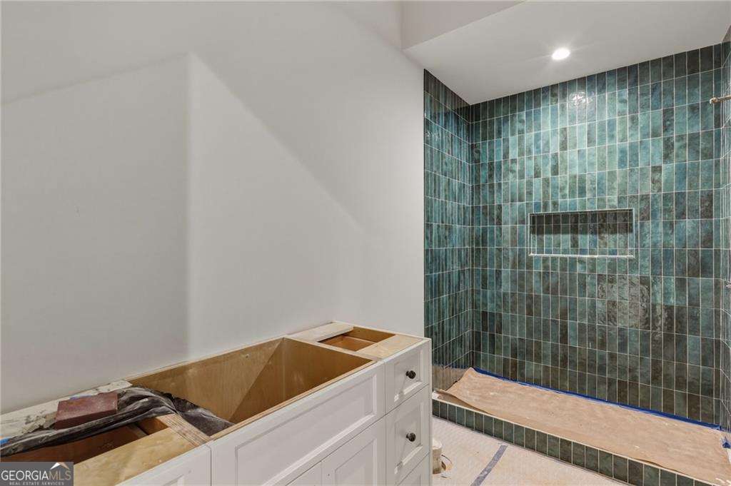 720 Edgewater Trail Atlanta GA 30328