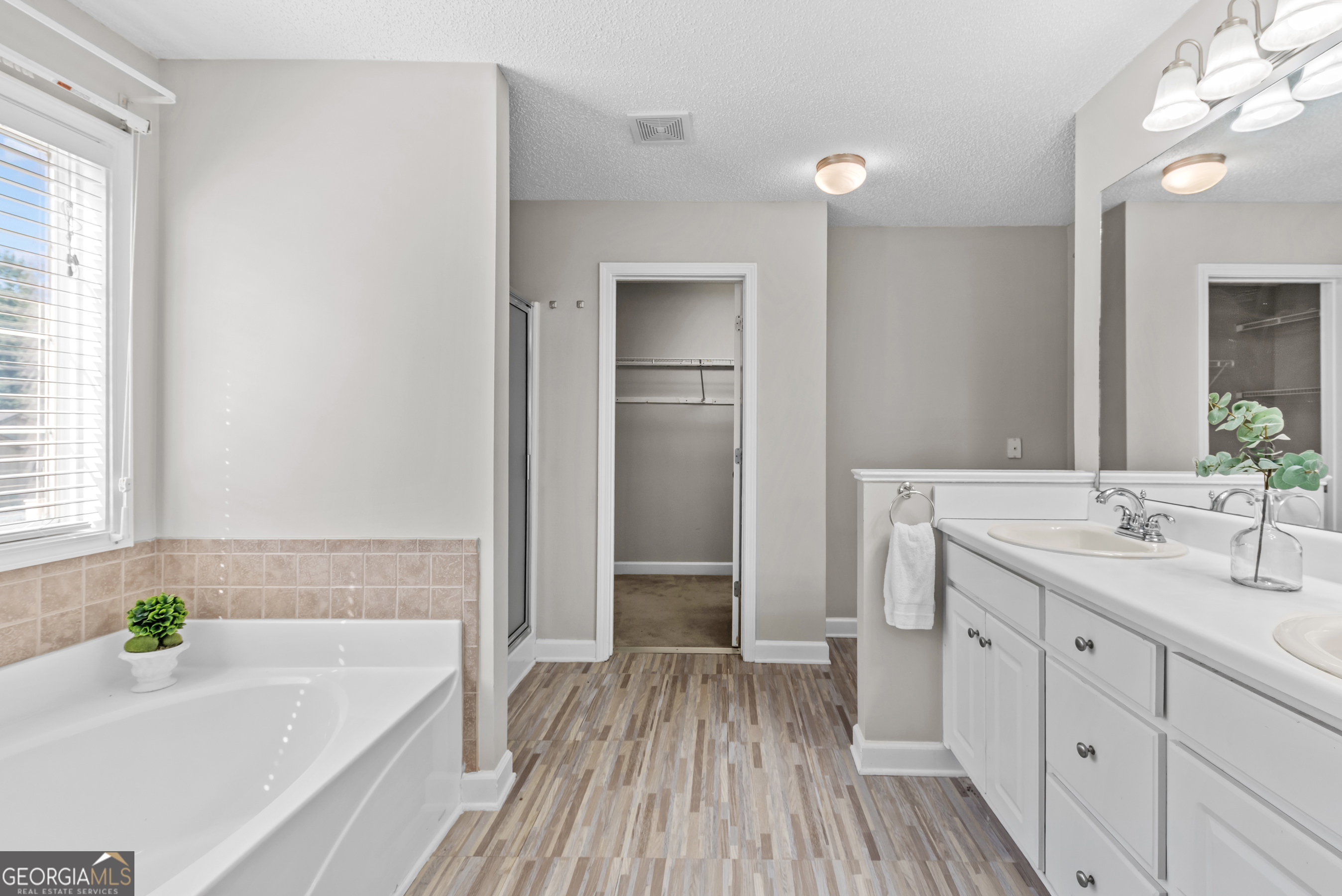 180 Laurel Oaks Lane Jefferson GA 30549