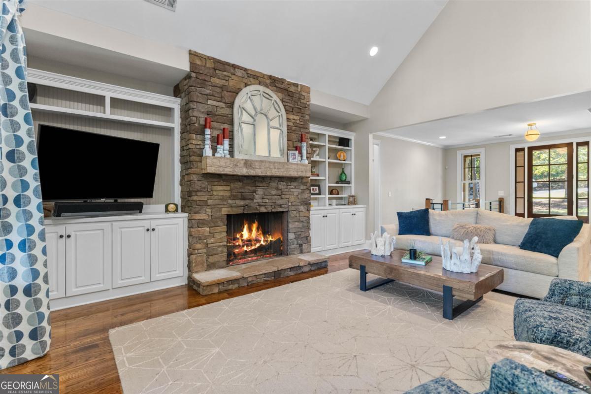 1010 Anchor Bay Point Greensboro GA 30642