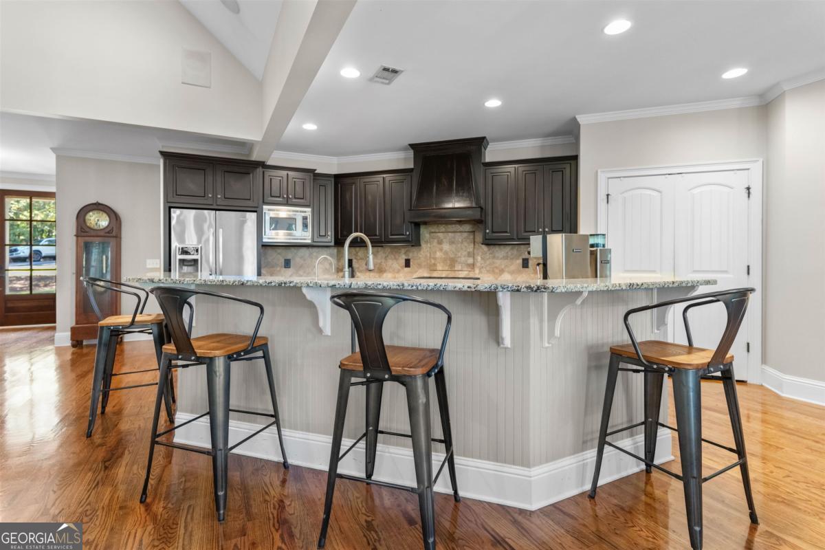 1010 Anchor Bay Point Greensboro GA 30642