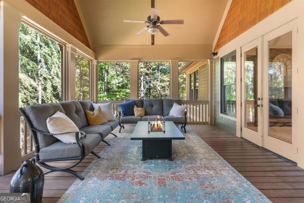 1010 Anchor Bay Point Greensboro GA 30642