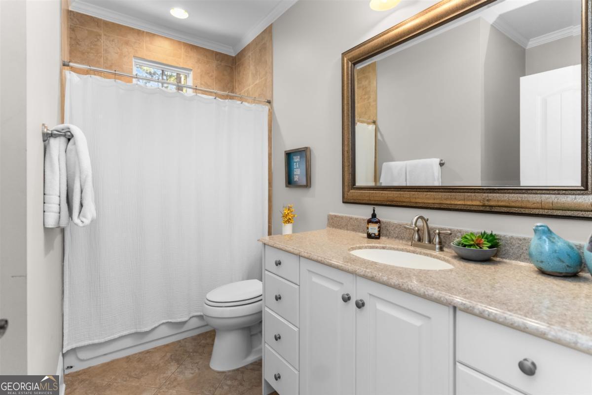 1010 Anchor Bay Point Greensboro GA 30642