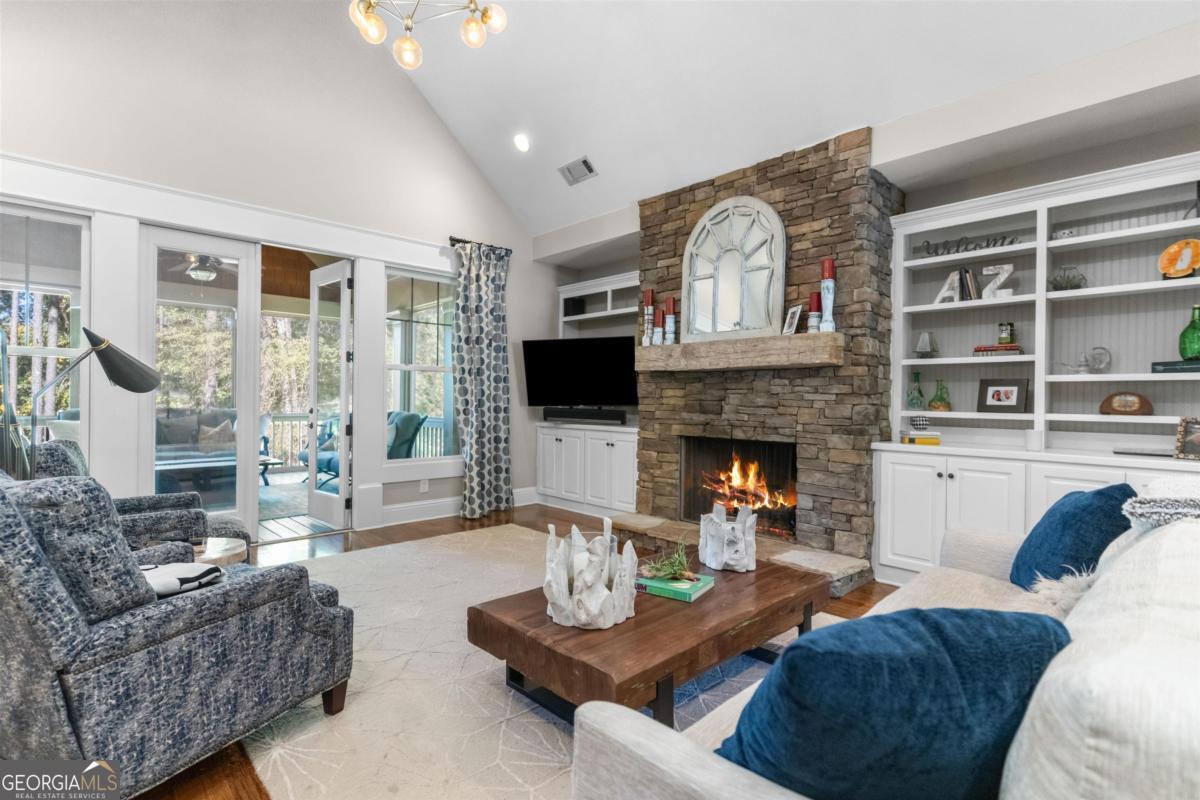 1010 Anchor Bay Point Greensboro GA 30642