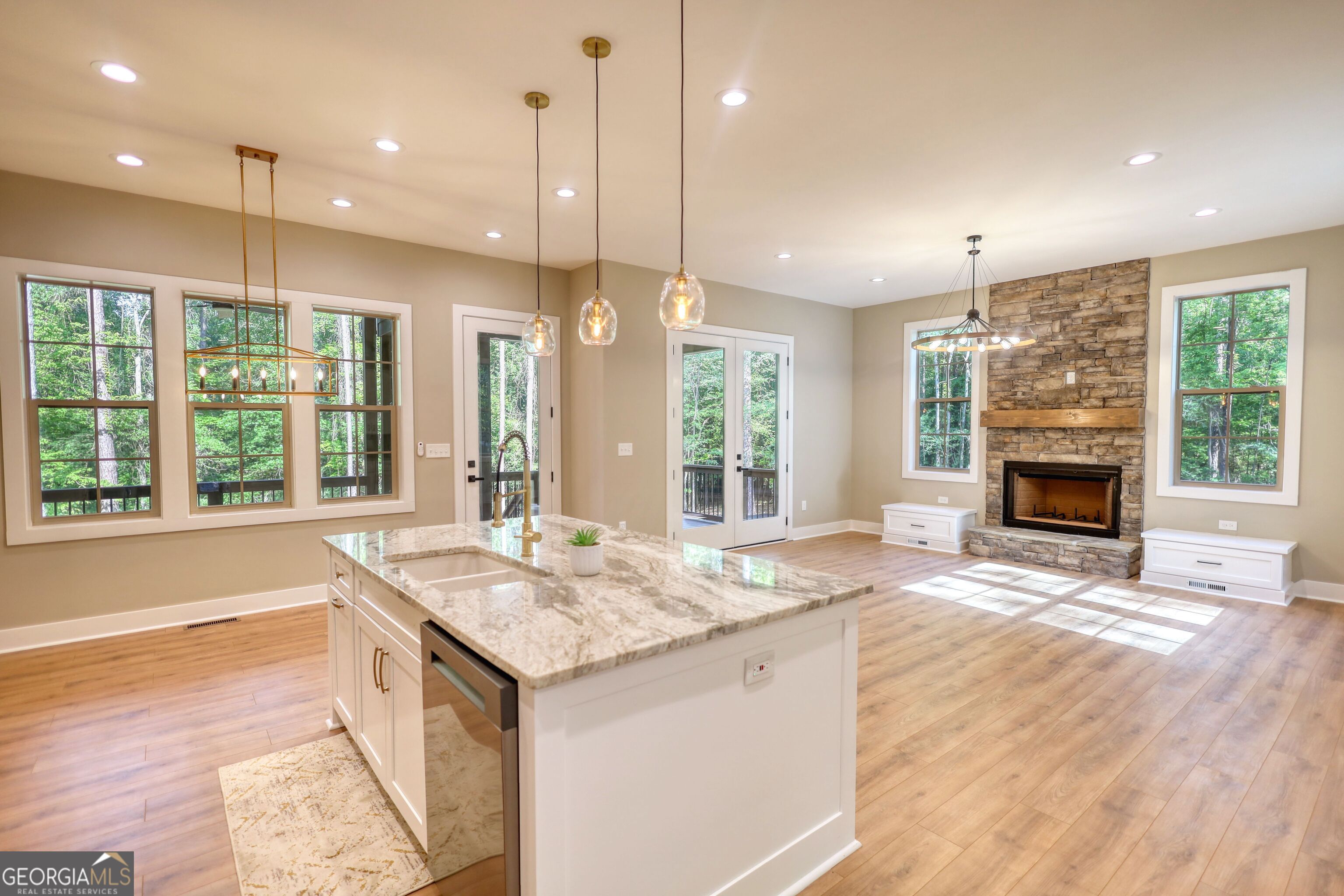 1010 Northwoods Point Greensboro GA 30642