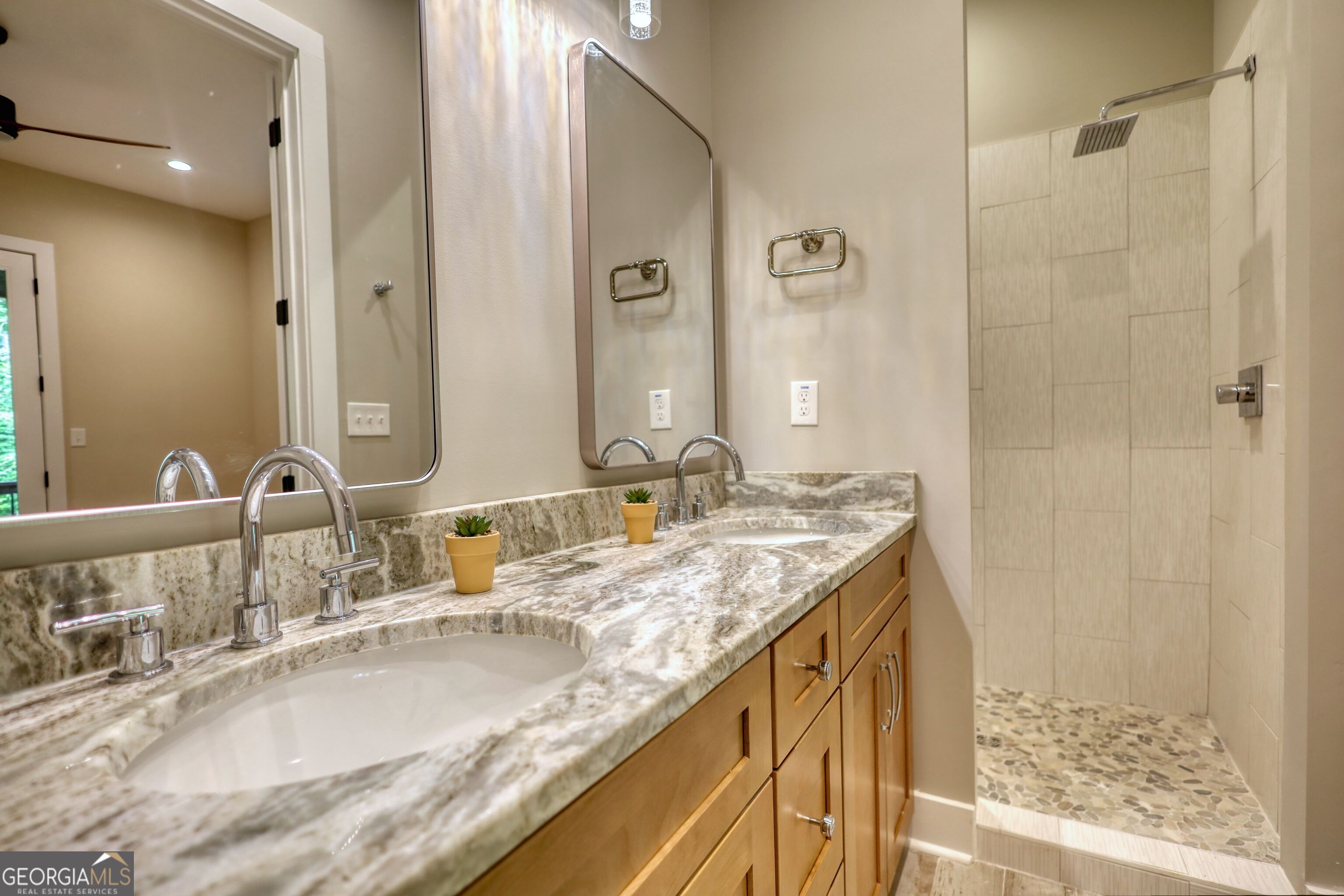 1010 Northwoods Point Greensboro GA 30642